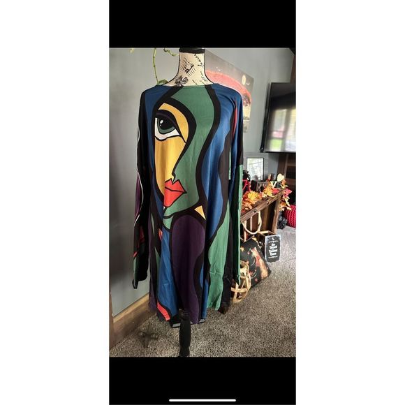 NWT, abstract, lightweight sweatshirt, material dress/tunic . Cotton says 3x on - Picture 3 of 12